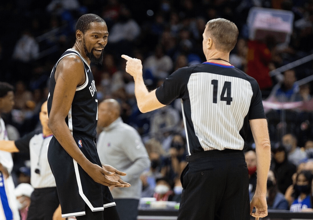 pg娱乐场-里程碑夜！华盛顿奇才官宣签约，欧联清晨刷纪录，管理层满意，球队文化再被提及 